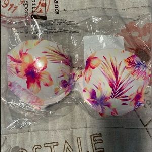 🌸NWT! PINK WEAR EVERYWHERE PUSH-UP